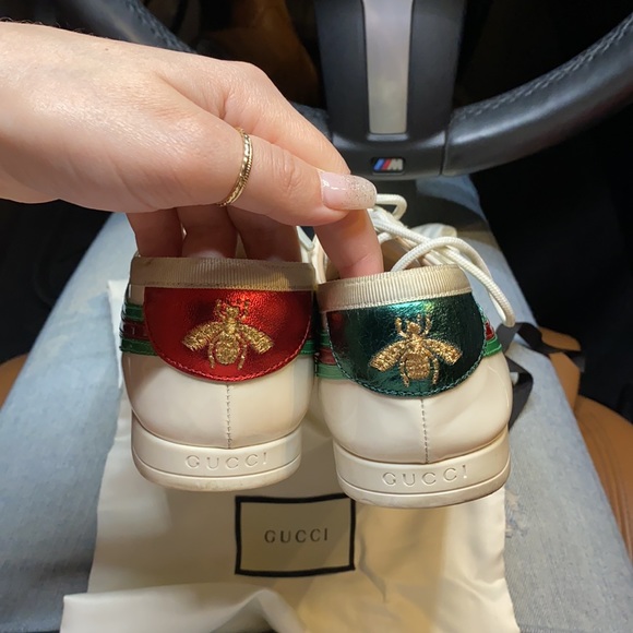 GUCCI SNEAKERS - Picture 2 of 7